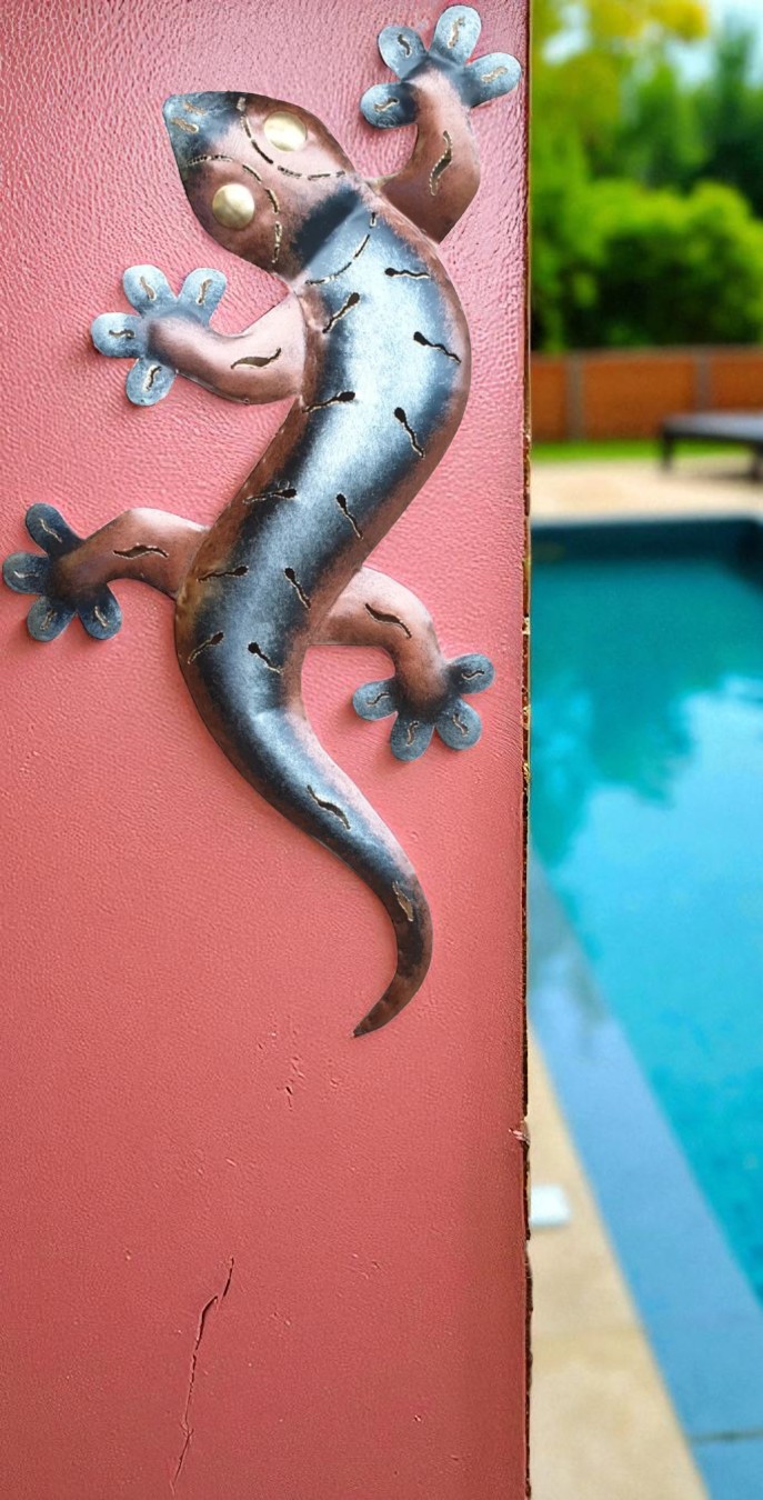 Brown And Silver Metal Gecko Wall Art - Image 4