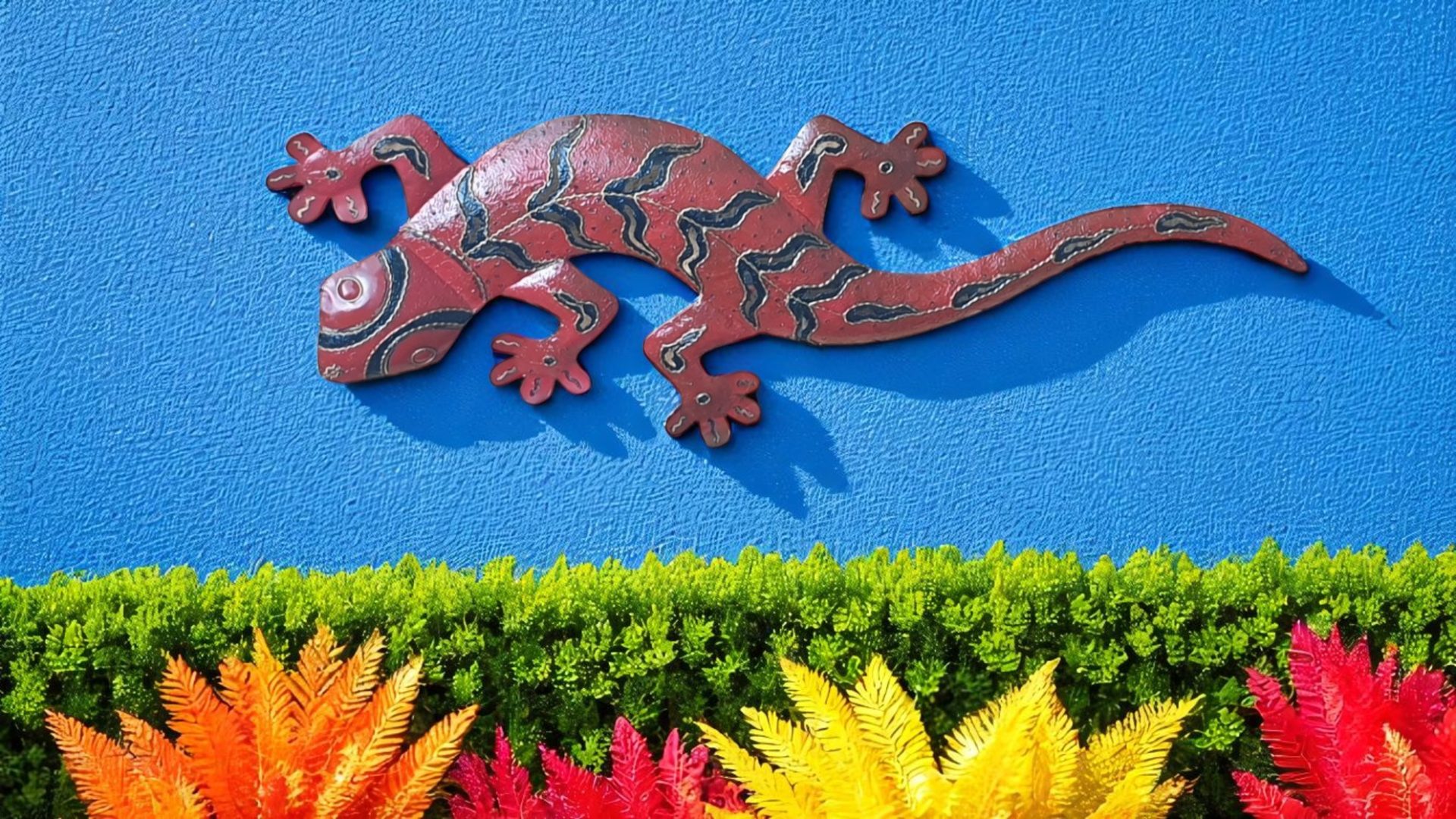 Large Red Gecko Wall Art - Image 7