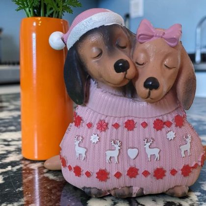 Christmas Dachshunds Statue